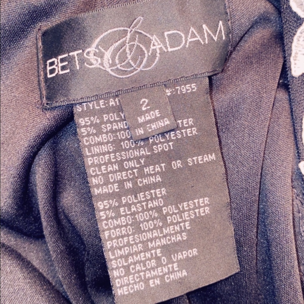 Betsy & Adam Lace Mesh-Inset Gown - image 6